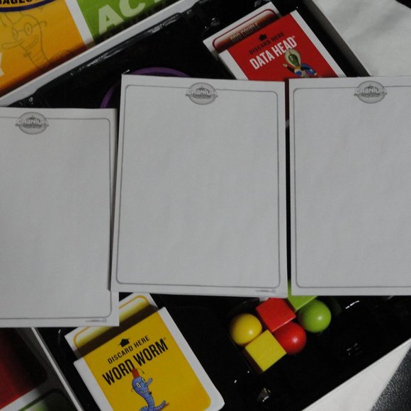 Cranium 3 In 1 Board Game Adult 4+ Players 2009 - 600 New Cards Great Condition - Picture 9 of 15